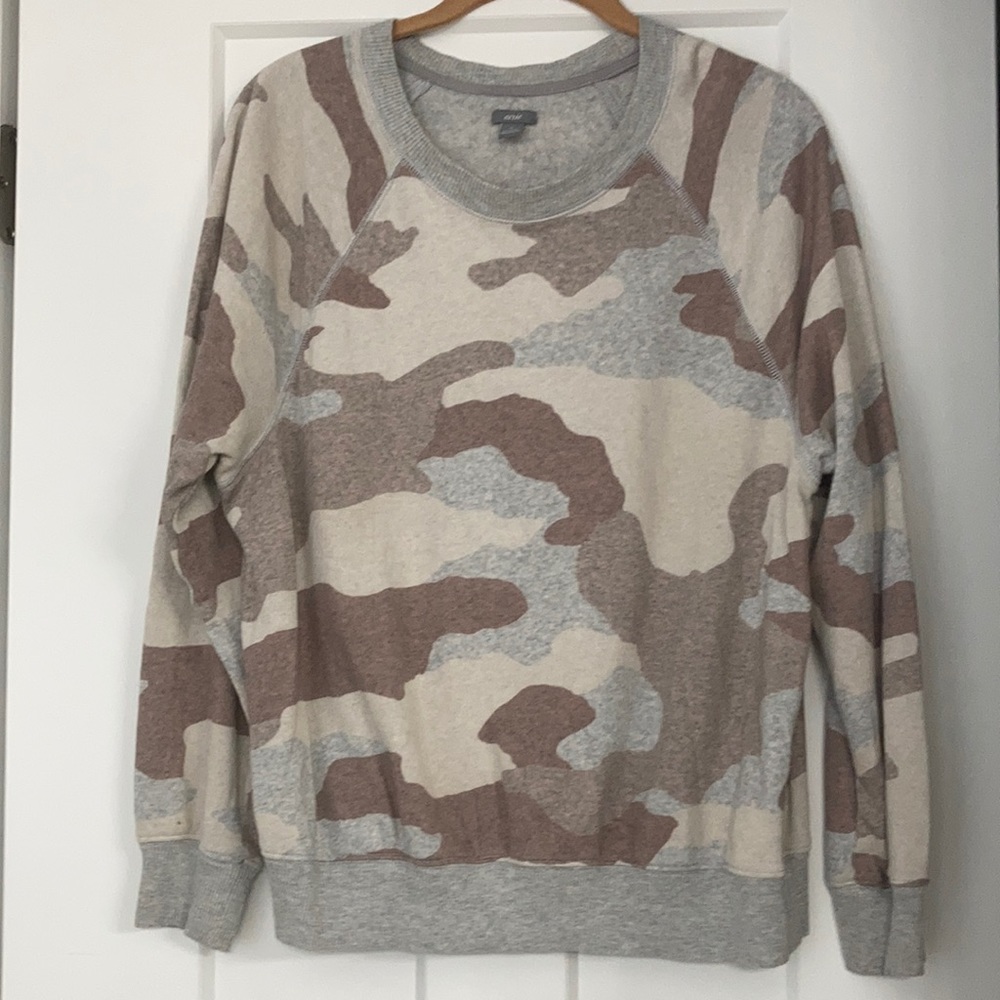 Aerie camo sweatshirt